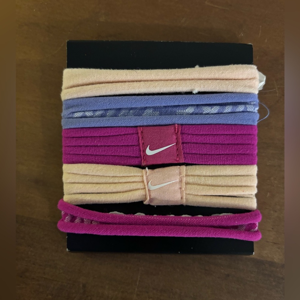 Nike hairties